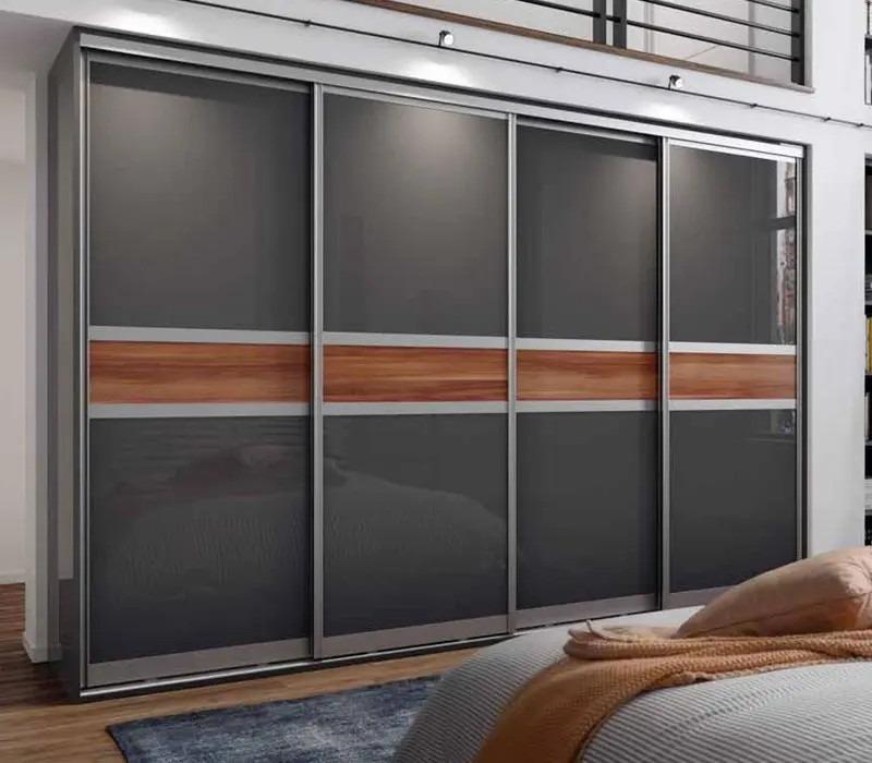 Sliding wardrobe visualisation with anthracite gloss doors and a central walnut band in a silver frame