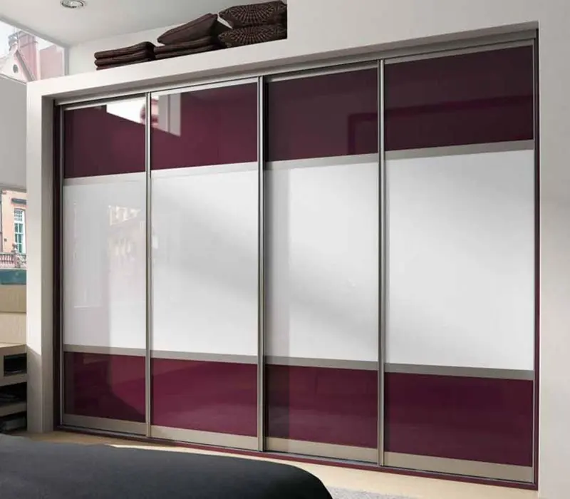 Sliding wardrobe visualisation with plum and white gloss panels in a silver frame